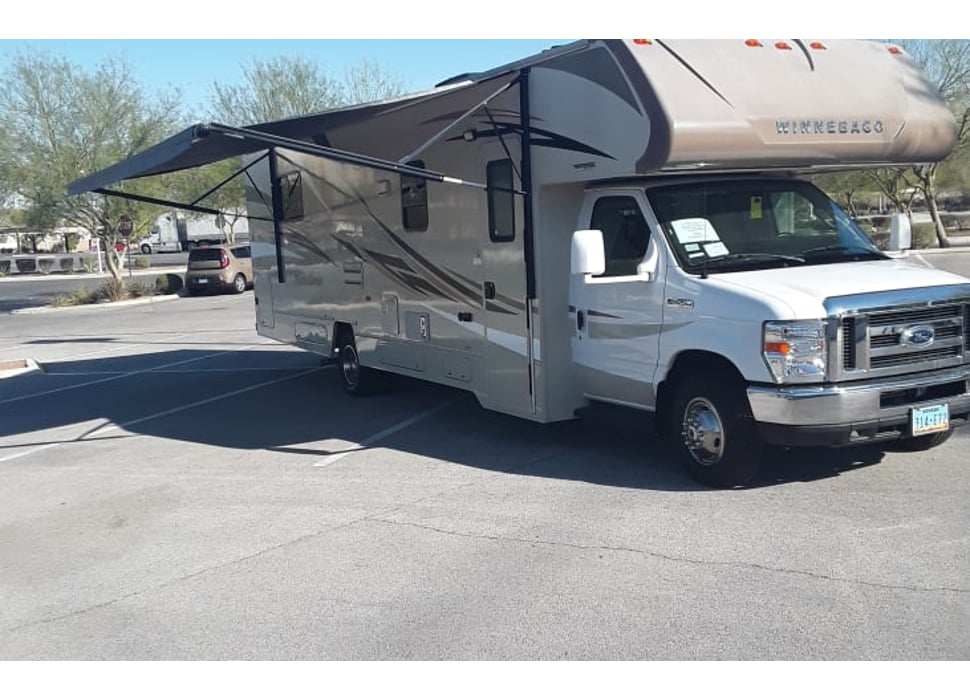 Class C Motor Home rentals in Las Vegas