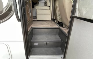 2021 Jayco Greyhawk 30Z