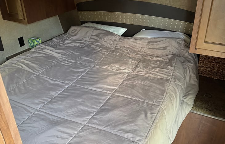 Main bed