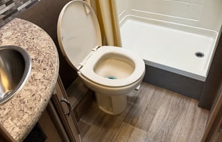 2018 Thor Motor Coach Four Winds 22B “Let’s Go!”