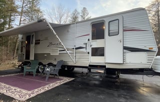 Cozy Home Pet Friendly RV