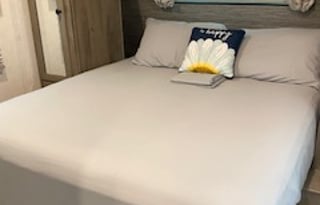 2022 Surveyor Legend 276BHLE - Family/Pet Friendly