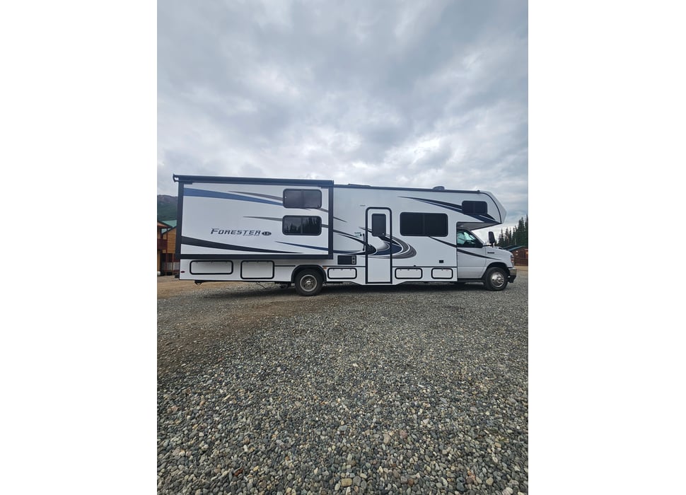 Class C Motor Home rentals in Traverse City
