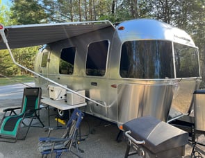 Airstream RV Caravel 22FB
