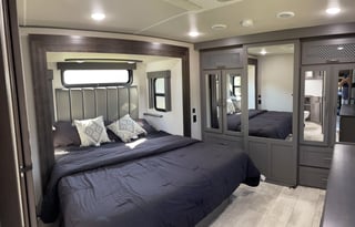 - Sleeps 8 - 2023 Momentum Grand Design M-351