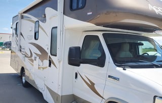Suite RV Rentals | CLEAN | Family & Pet Friendly!
