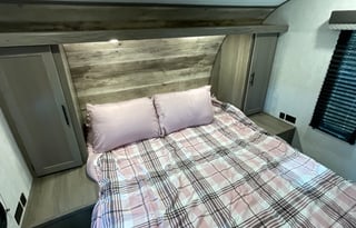 2022 Gulf Stream RV Kingsport Ultra Lite 268BH