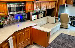 Luxury Motor Coach | Delivery Avail | F1 • SXSW