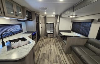 2024 Dutchmen RV Coleman Lantern 263BH