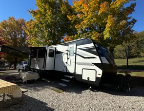 Grand Design Imagine 3210BH