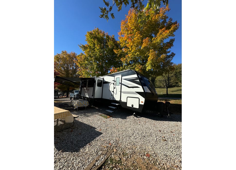 Travel Trailer rentals in La Grange