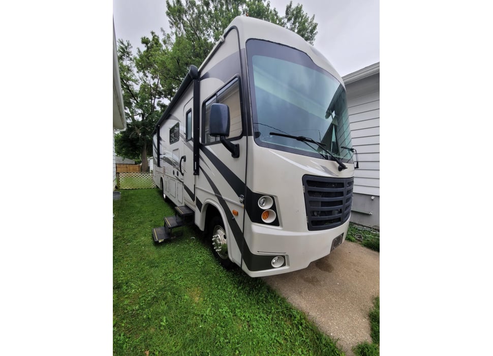 Class A Motor Home rentals in Pawnee