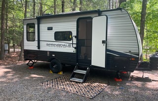 Hitch Hotel's 2023 Keystone Springdale 1750RD