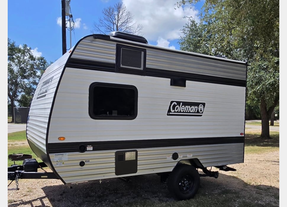 Travel Trailer rentals in Manchester