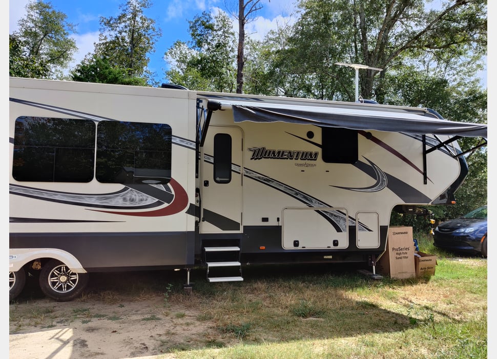 Fifth Wheel rentals in Columbia