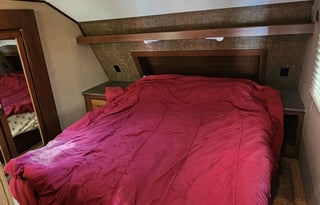 5th Wheel Camper Rental on Famous Devils Lake ND!