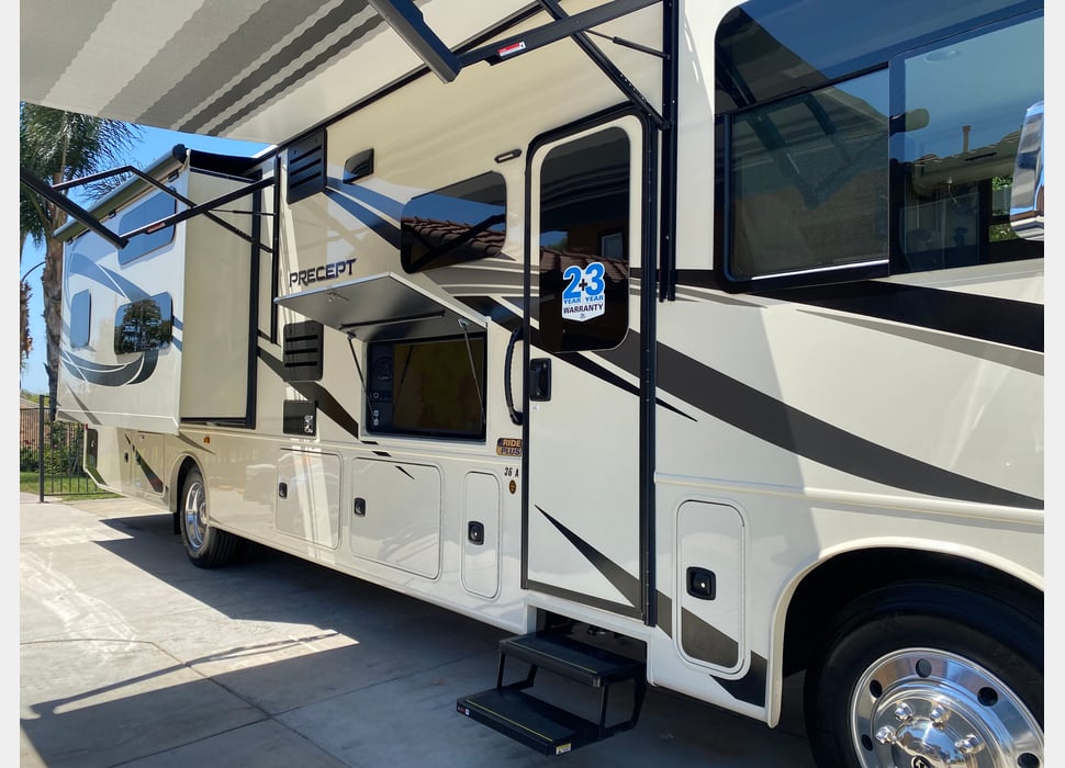 Class A Motor Home rentals in Las Vegas