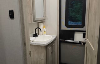 2023 Keystone Avalanche 378 BH