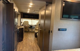 2017 Thor Motor Coach ACE 30.4