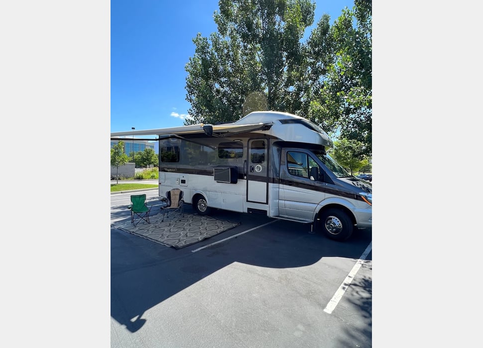 Class C Motor Home rentals in Holladay