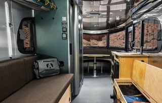 Glamping in an easy-to-use and tow Airstream!