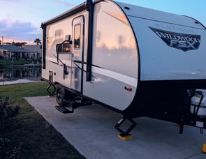 Forest River RV Wildwood FSX 177BHX