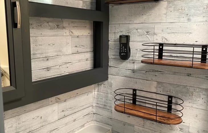 Bathroom storage