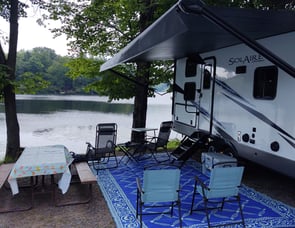 Palomino SolAire Ultra Lite 243BHS