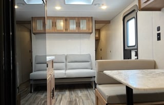 2024 New Forest River Prime Time Avenger Sleeps 6