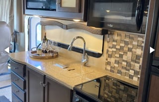 2018 Thor Motor Coach Windsport 31Z