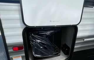 2022 Dutchmen RV Coleman Lantern LT Series 18BH