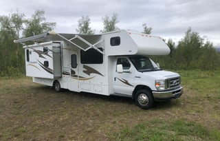2014 Winnebago chalet 31JR Bunk house #10
