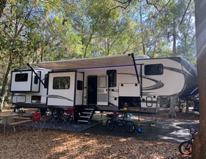 Forest River RV Salem Hemisphere GLX 372RD