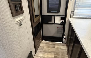 Double Suite Hauler Retreat