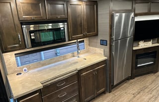 2019 Tiffin Open Road Allegro 36UA - Sleeps 9