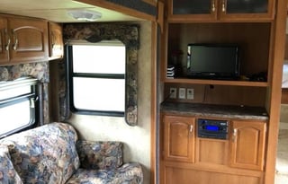 2007 Keystone Cougar 281BHS