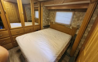 2006 Coachmen RV Epic 3480DS
