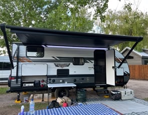 Forest River RV Wildwood X-Lite T178BHSK