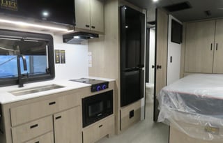 2025 Grand Design Lineage 25FW