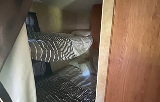 Jay Jay’s Escape – Comfort & Adventure for All!