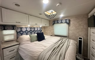 Family Bunkhouse | Sleeps 8 | Fully Stocked
