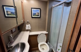 2016 Thor Motor Coach Palazzo 33.2