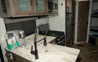 $99/NIGHT 2021 Forest River 26DBUD Sleeps 10