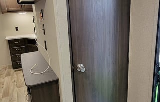 MoJo's 2019 Summerland Sleeps 10