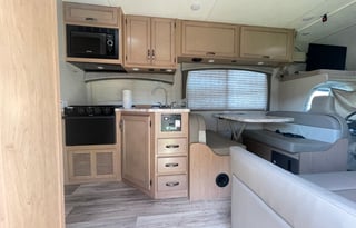 2021 Thor Motor Coach Four Winds 28A