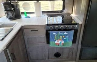 #1-22 Forest River Wildwood full stock/outdr kitch