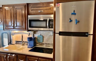 Luxury 2018 Thor Miramar RV Adventure