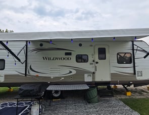 Forest River RV Wildwood 30QBSS