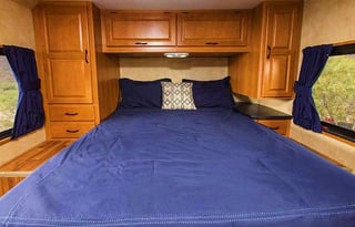 2016 Thor Majestic Motor Coach