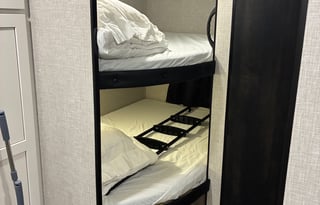 "Sasquatch" 2024 Jayco Jay Flight SLX 261BHS